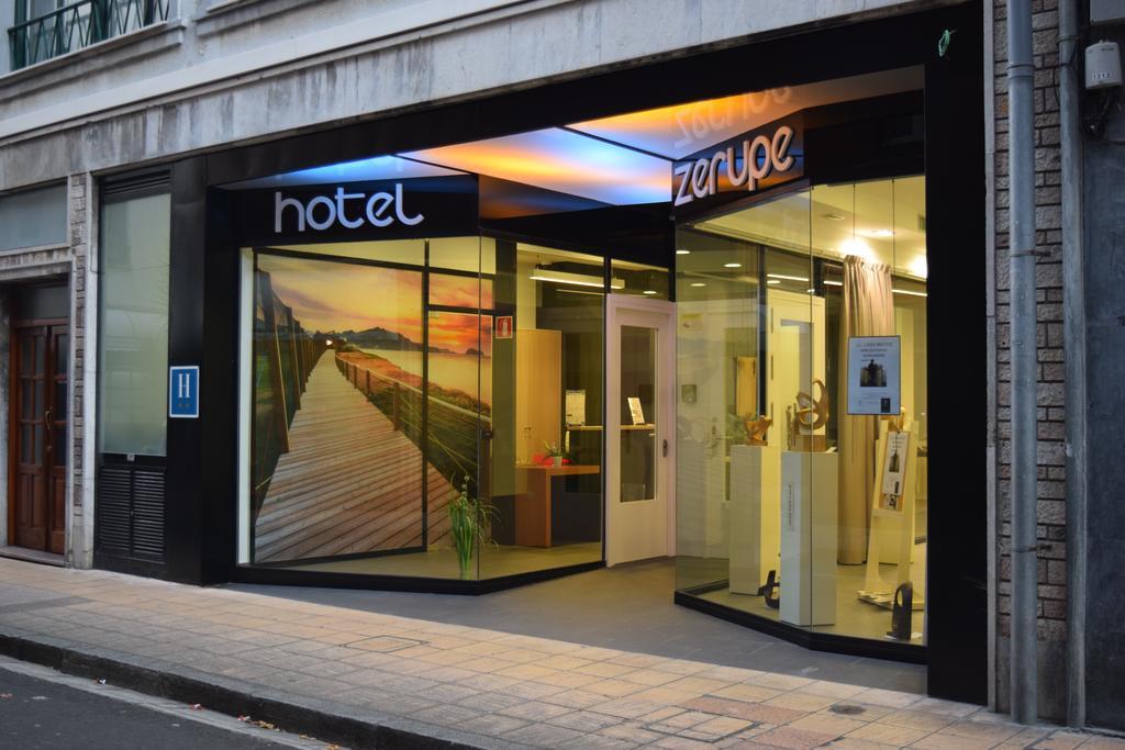 Zerupe Hotel Zarautz Buitenkant foto