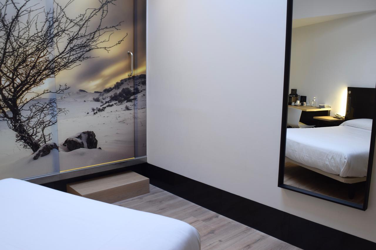 Zerupe Hotel Zarautz Buitenkant foto